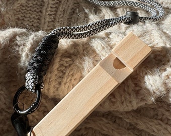 Collar de silbato de tren personalizado Silbato de madera grabado Silbato al aire libre Juguetes musicales de madera Regalo hecho a mano Instrumentos Montessori Niños