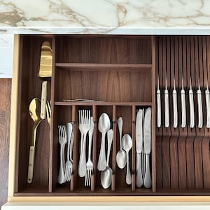 Silberwaren Schublade Organizer | Holzbesteckeinsatz & Besteckeinsatz | Maßgeschneiderte Küchenschublade | Nussbaum Kirschbaum Ahorn