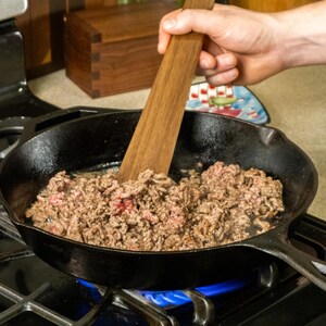 13 inch spatula chopping up ground meat