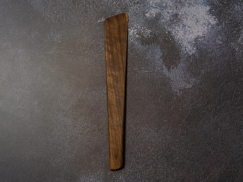 13 inch spatula in Walnut