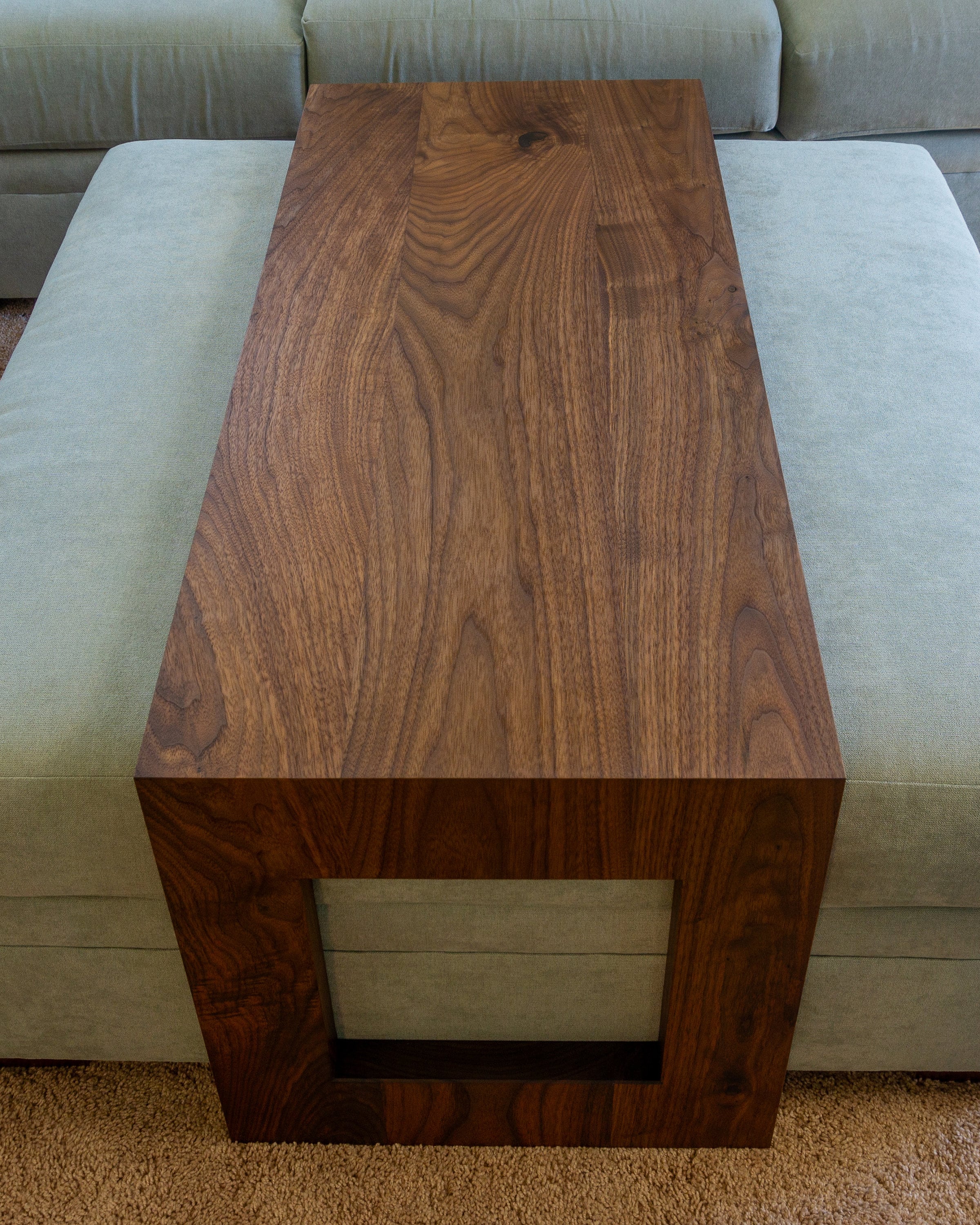 25+ Waterfall Coffee Table Over Ottoman