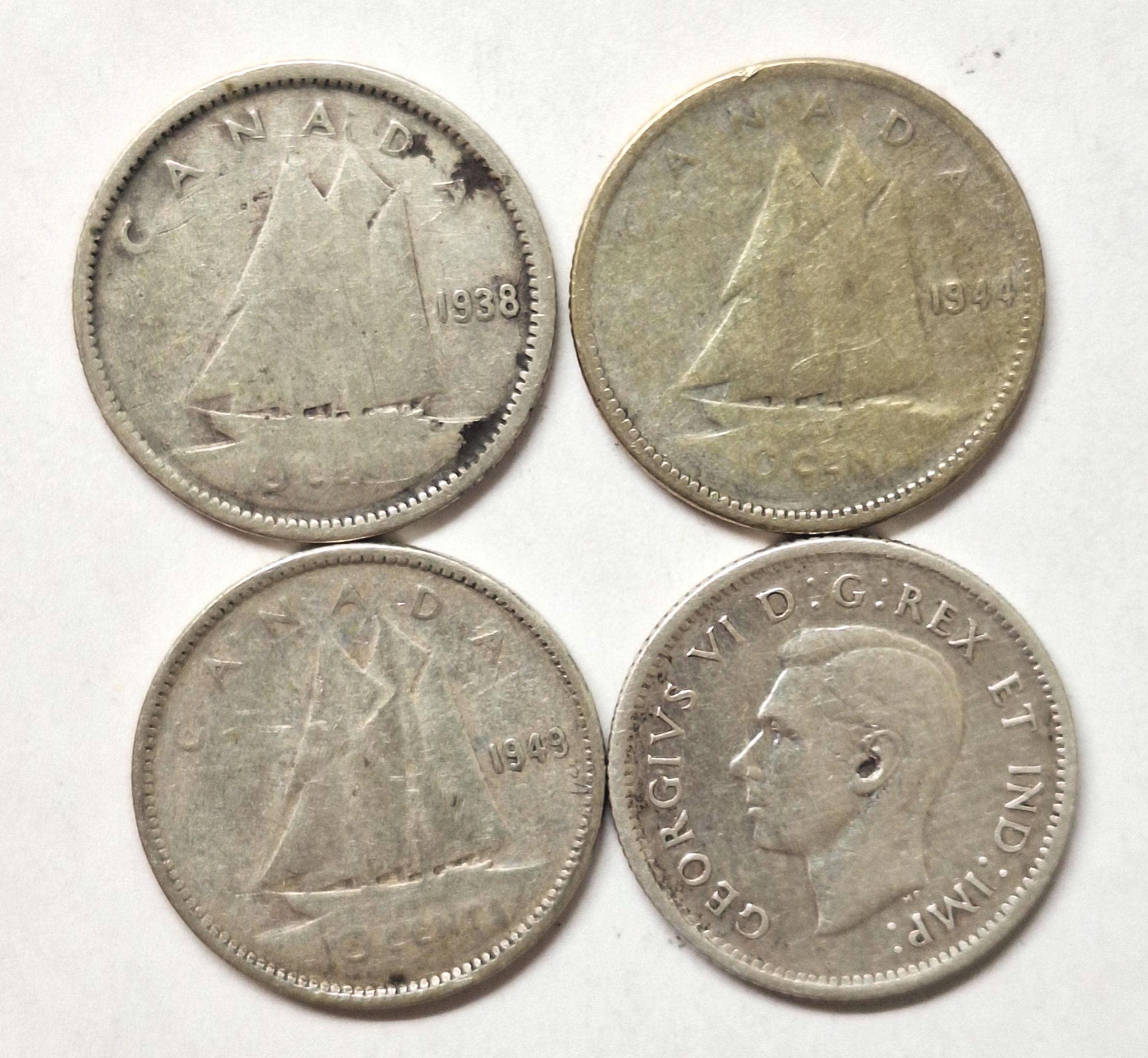 1930年代から40年代の流通状態のカナダ4セント銀貨10セント硬貨束