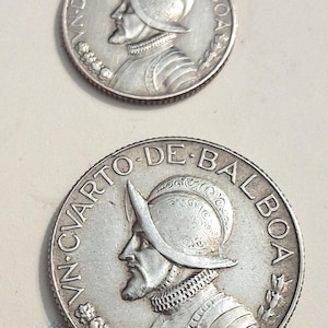 Panama conquistador &quot;2&quot; coin bundle in good condition.