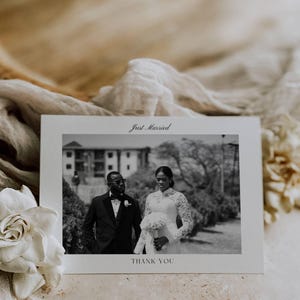 Just Married Dankeskarte, Elegante Hochzeit Dankeschön, druckbare Hochzeitskarte für Brautpaare, personalisierte Foto Kartenvorlage 13x18