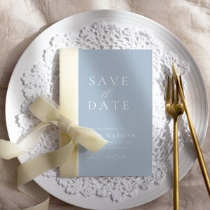 Dusty Blue Hochzeit Save the Dates, Digitale Hochzeitseinladung Französisch Blau, Hellblau Save Our Date Vorlage, Hochzeitsankündigungskarte AT09