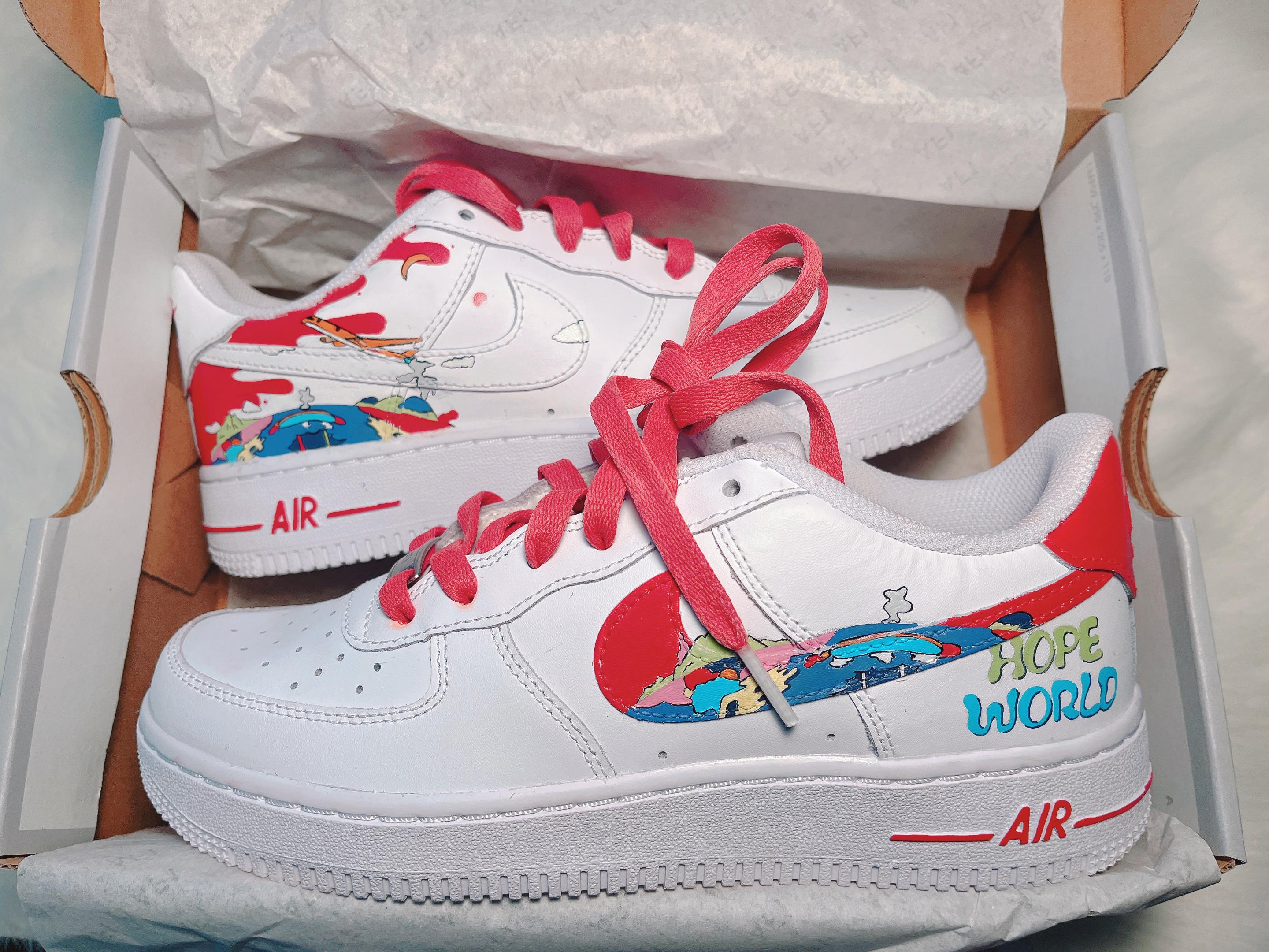 do jordan 4s fit big or small