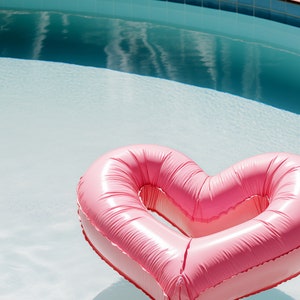 Pink heart pool floatie