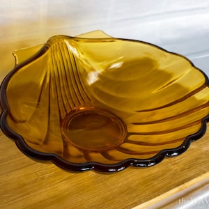 Amber Depression Glass Shell Bowl - Vintage Glassware