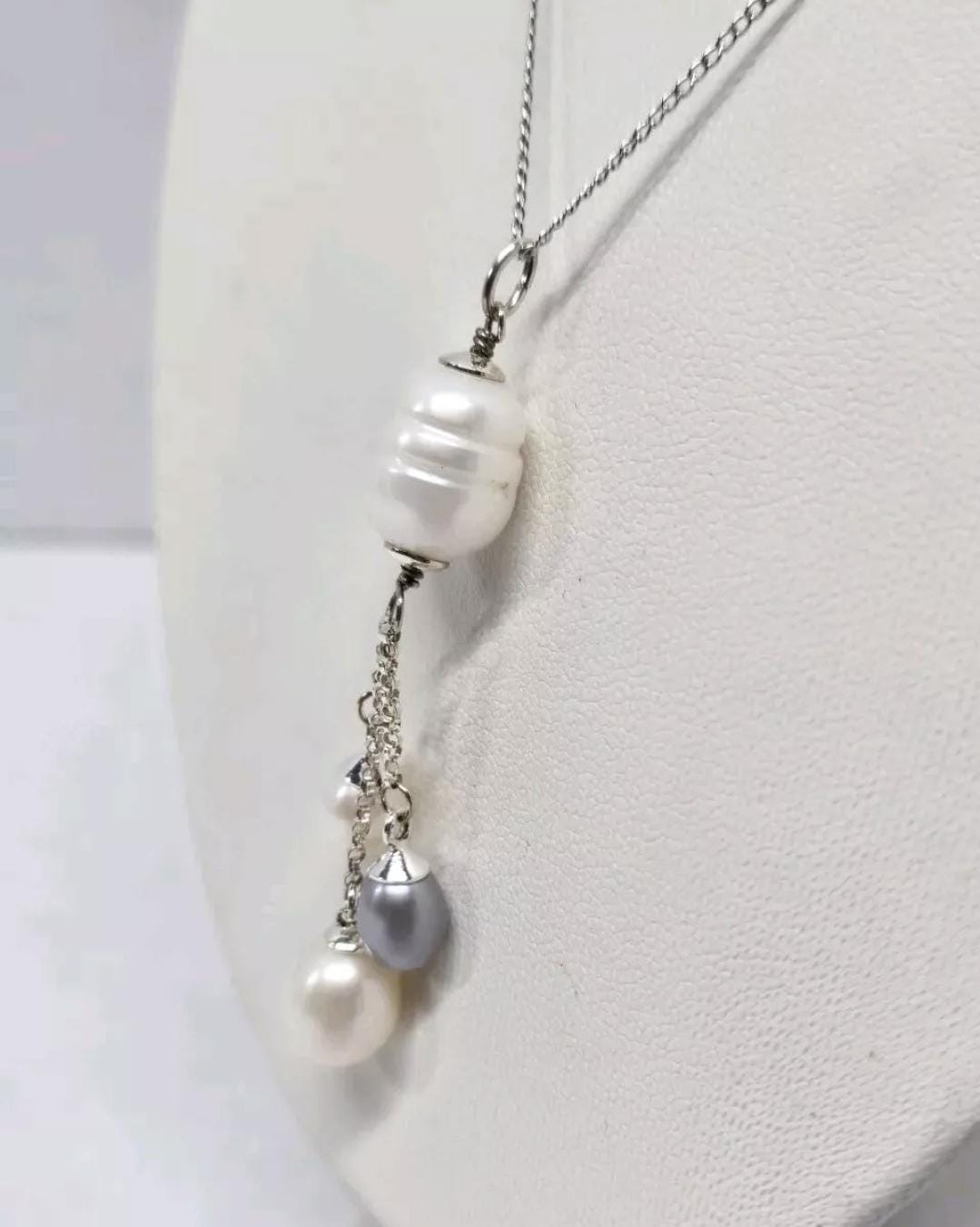 Sterling Silver White & Gray Pearl Tassel Pendant - Thumbnail 3