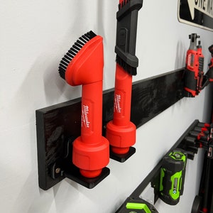 Milwaukee AIR-TIP 1 1/4in Vacuum Hose Tip Organizer Wall Mount