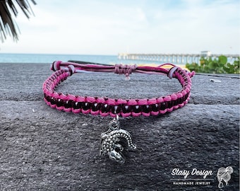 Bracelet surf tissé avec breloque crocodile | Bracelet de cheville réglable imperméable