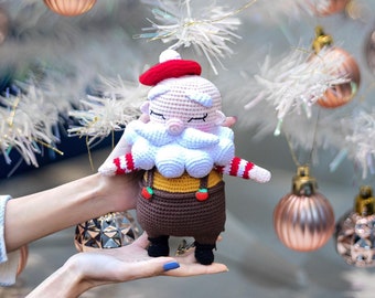 Crochet Santa Claus Amigurumi Doll: Handmade Christmas Decor