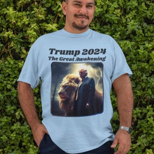 THE GREAT AWAKENING Trump Plus Size Heavy Weight Patriotic T-Shirt (S-5XL):  Men&#39;s Hanes Beefy-T®