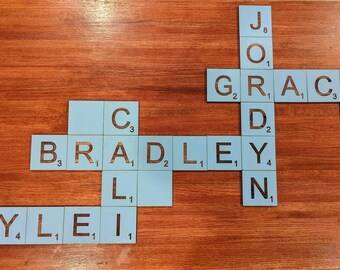 Fichas de Scrabble de 3x3 y 4x4, Letras de Scrabble, Decoración de pared con letras de Scrabble, Decoración de pared de madera, Fichas con nombres de familia, Fichas con nombres, Arte de pared familiar, Fichas de Scrabble