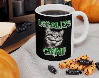 Funny Ceramic Mug - Cat Lovers Coffee Cup, Unique Gift for Cat Owners, Ideal for Birthdays, Housewarming, Relaxation