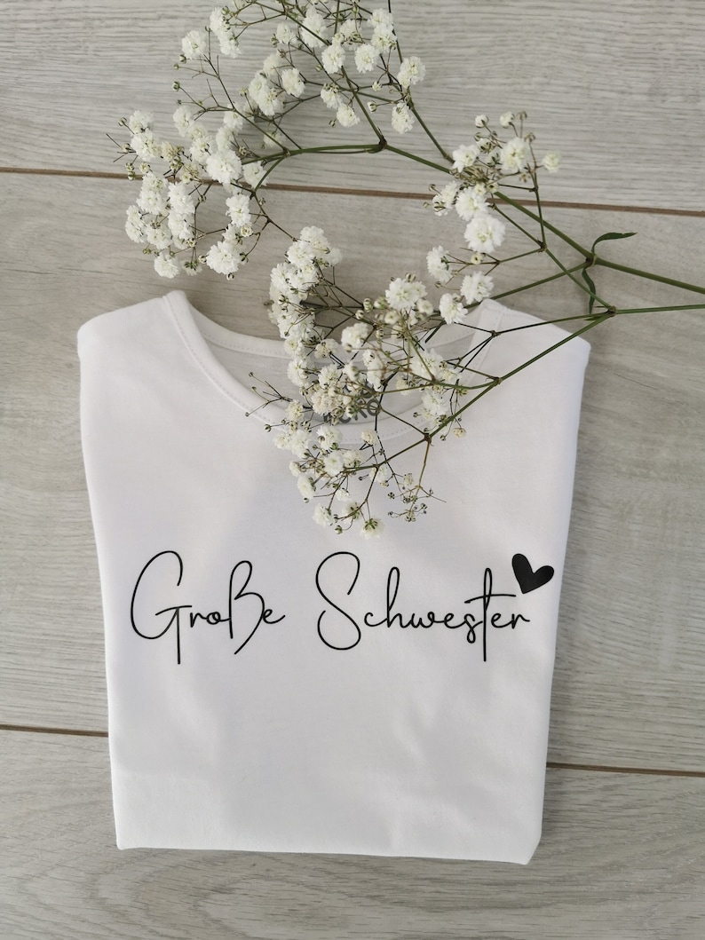 Große Schwester / Weiß/ Geschenkidee/ Schwangerschaftsankündigung/Shirt Bild 2