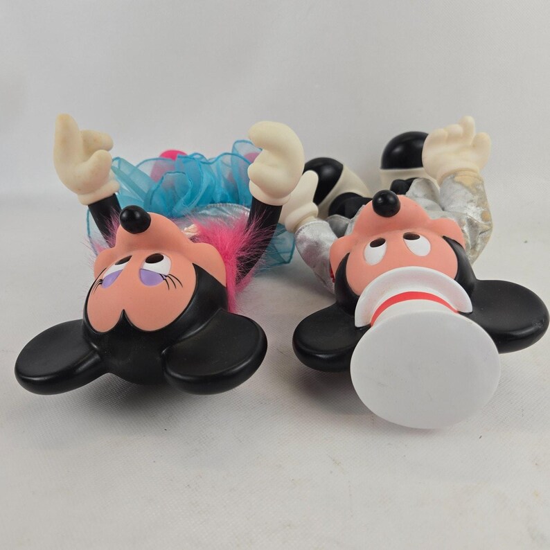 Arco Hollywood Mickey & Minnie Mouse Fully Posable Figures w/Accessories VTG 10"12 image 15