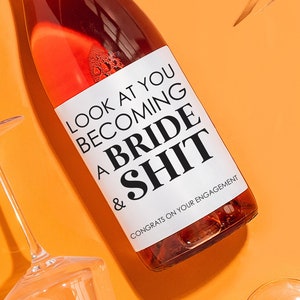 BRIDE TO BE champaign label, New Bride Wine Label, Engagement Label Gift, Bridal Shower Wine, Funny Wedding Label, Bride Label