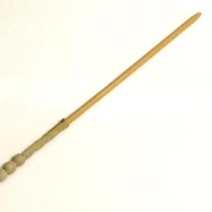 Brown Wooden Magic Wand 13.5 Inches