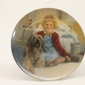 Annie and Sandy collectors plate, Annie Collector&#39;s Plate series