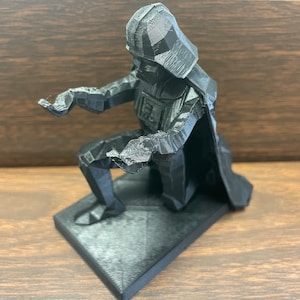 Soporte para bolígrafo/teléfono de Darth Vader impreso en 3D