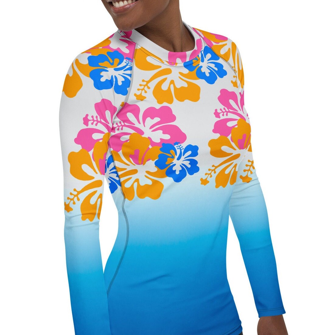Women's Rash Guard Hawaiian Print, Woman Kayaking Rash Guard Surfing ...