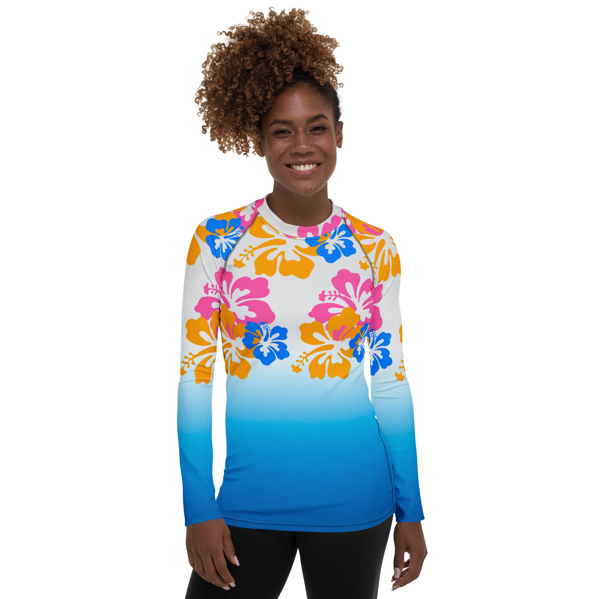 Women's Rash Guard Hawaiian Print, Woman Kayaking Rash Guard Surfing ...
