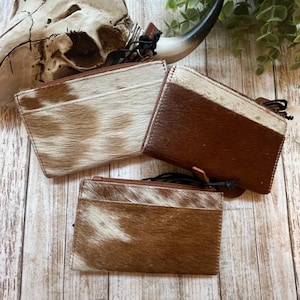 Cartera para tarjetas de crédito de piel de vaca con pelo occidental Myra Bag Bailey
