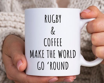 Rugby und Kaffee machen die Welt herum Becher, Rugby-Becher, Rugby-Geschenk, lustige Rugby-Geschenke, Rugbyspieler-Geschenk, Rugby-Kaffeebecher