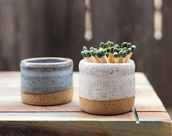 Porta-fósforos de cerâmica, pequeno, para presente, porta-palitos, decoração para casa, feito à mão, estilo cottagecore, presente de boas-vindas para ela | FEITO SOB ENCOMENDA