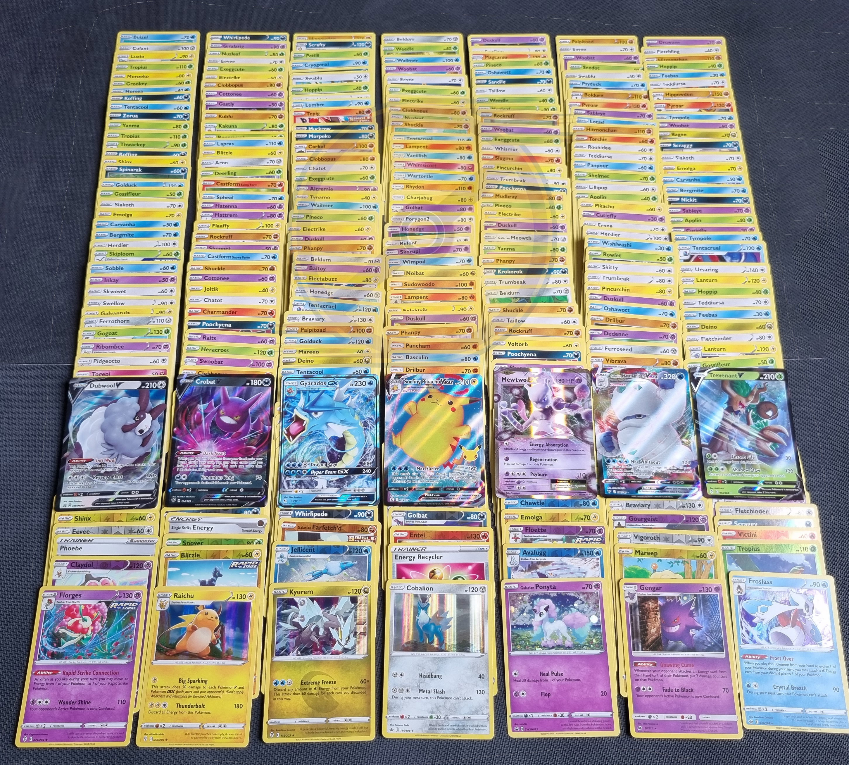200 Pokemon Cards Bulk Lot Bundle | 1x Ultra Rare VMAX | 24x Mix