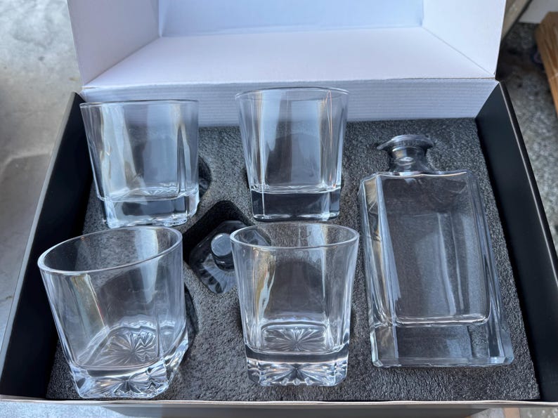 Green Bay Packers: Lambeau Field Whiskey Decanter Set With 2 or 4 ...
