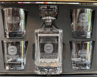 New Orleans Saints: Caesars Superdome whiskey decanter set with 2 or 4 glasses.