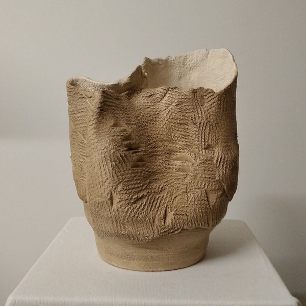 vase nature bohème en céramique - création artisanale France - pièce unique - décoration intérieure