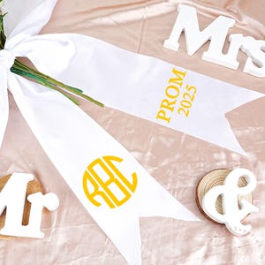 Monogrammed Bouquet Sash, White Ribbon for Wedding, Personalized Prom Bouquet Ribbon, Homecoming Sash,Bouquet Wrap,Graduation Bouquet Ribbon