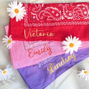 18 Colors Bandana with Name, Personalized Name Scarf, Embroidered Bridesmaid Bandana, Bachelorette Party Favor,Custom Handkerchief with Name