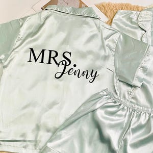 Personalised Bride Bridesmaid Pajamas Set, Custom Bridesmaid PJs, Satin Pajamas for Bridesmaid, Matching Short Pyjamas, Bridal Party Gifts