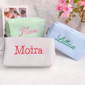Embroidered Name Cosmetic Bag, Striped Makeup Bag for Bridesmaid, Seersucker Makeup Bag, Monogrammed Makeup Organizer,Custom Bridesmaid Gift