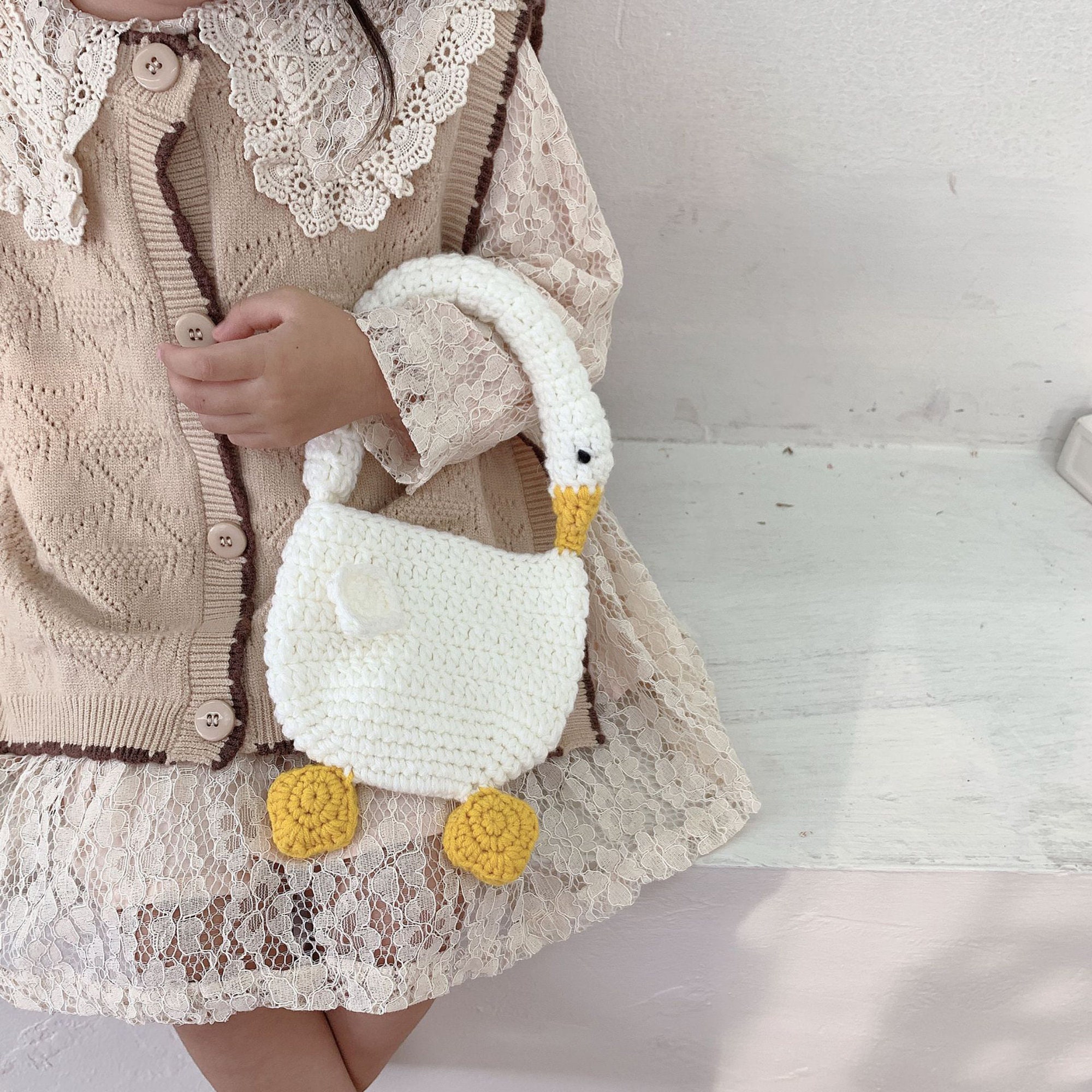 Crochet Goose Bag, Handmade Fuzzy Goose Bag, Adorable Goose Crossbody Bag, Lovely Goose Crossbody Bags for Kids, Cute Animal Purse