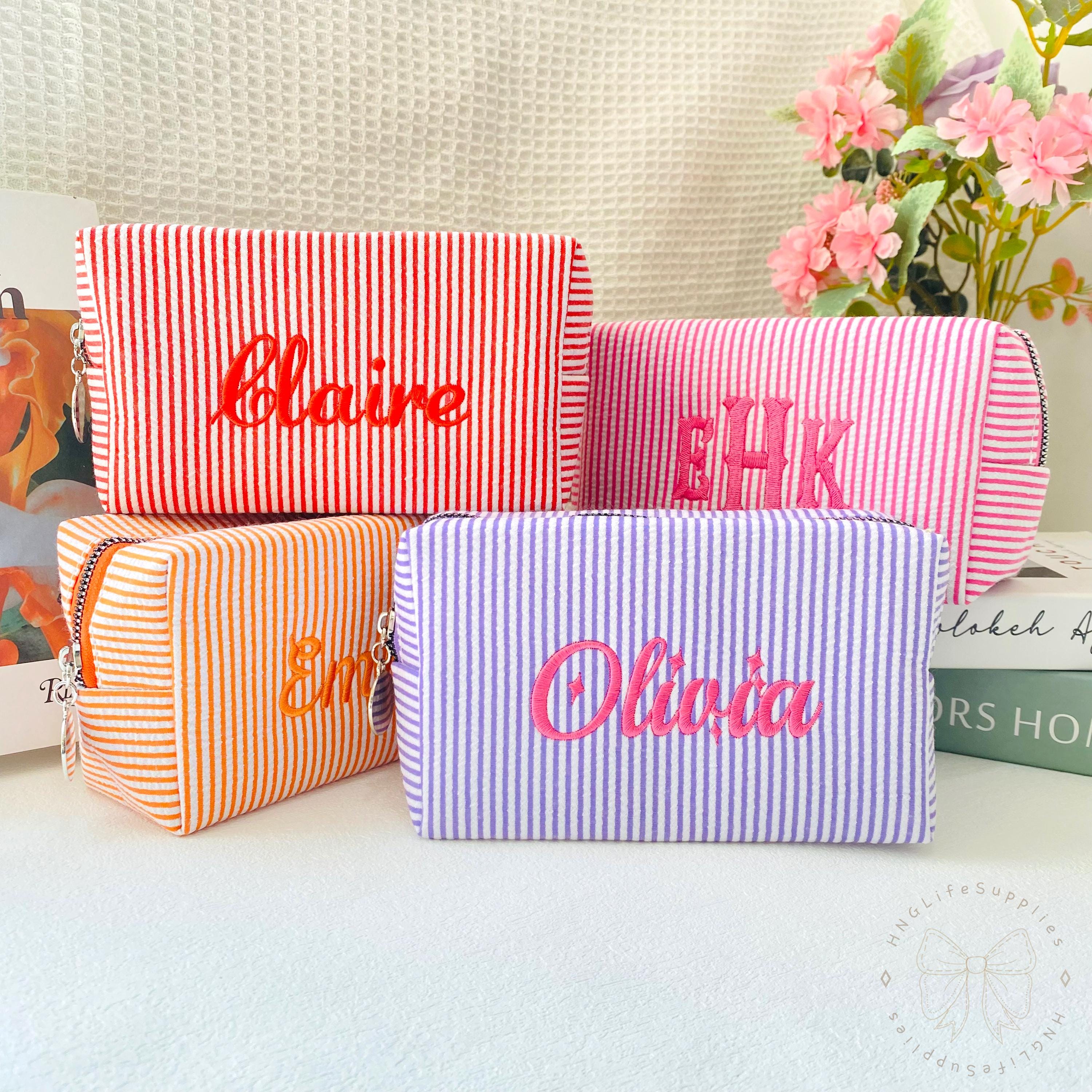 Personalized Seersucker Makeup Bag, Custom Cosmetic Bag, Embroidered Makeup Organizer, Bridesmaid Gifts, Bridal Party Gift,Travel Makeup Bag