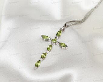 Colgante de cruz de peridoto natural: collar con dije de piedra preciosa marquesa de plata de ley, regalo de Navidad para ella.