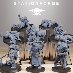 Scavenger Wounded (Set of 8) + Base(s) by Station Forge - Mechanicus | Waste Nomads | Mars Tech Priests | Machine Cult | Grimdark Future