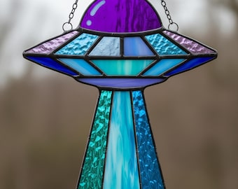 UFO Stained Glass Suncatcher, Alien Spaceship Window Hanging, Space Stained Glass Decor, Sci-Fi Lover Gift