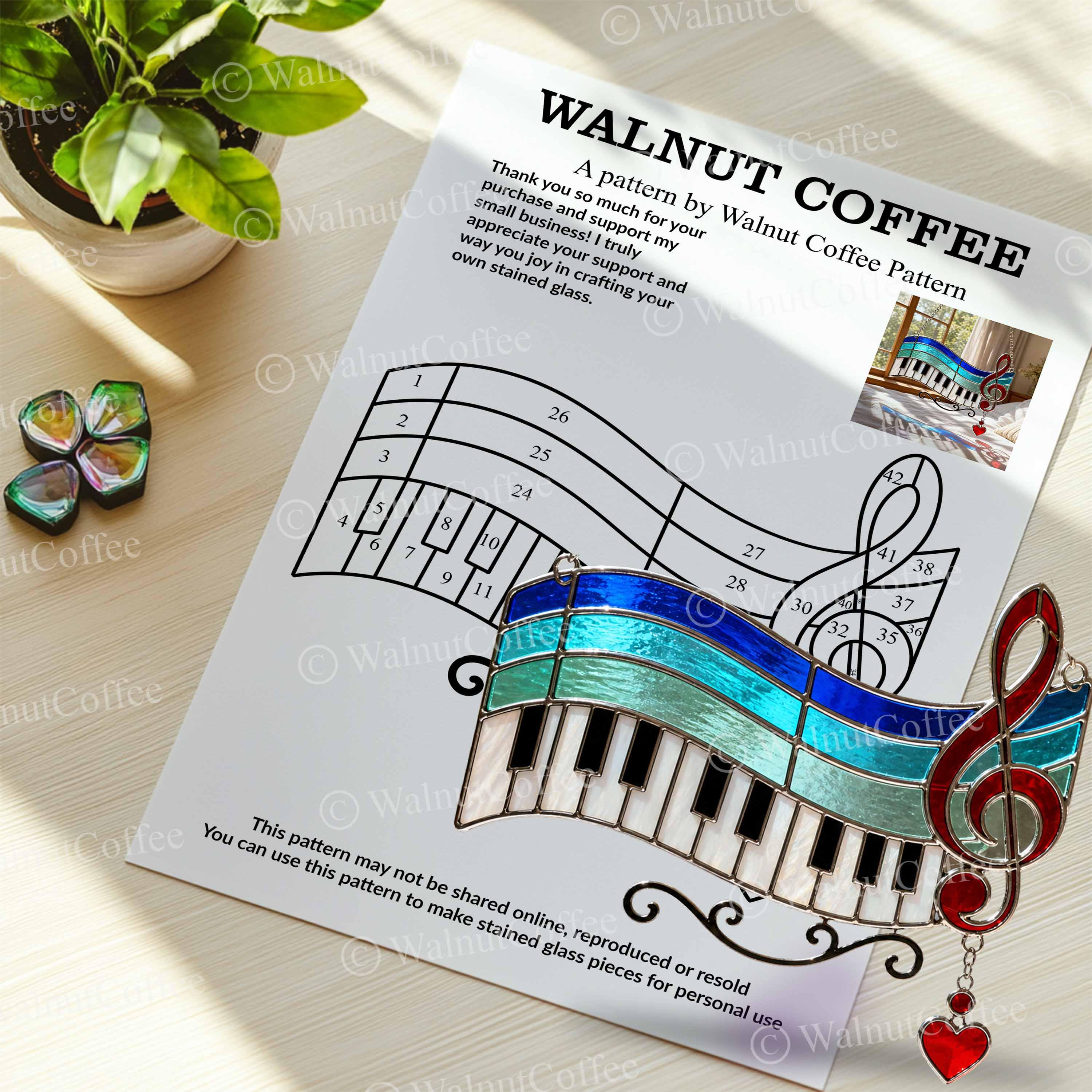 Music Notes Stained Glass Pattern, Piano Keyboard Suncatcher, Musical ...