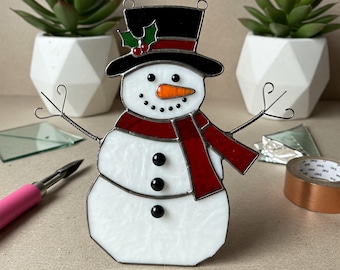 Snowman Stained Glass Pattern: DIY Festive Decor (PDF)