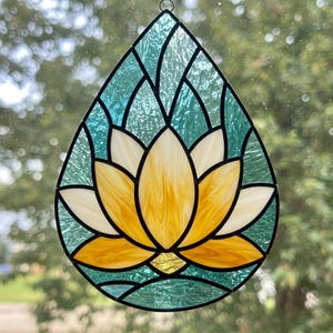 Minidrop Lotus Blossom Stained Glass Pattern, Yellow Lotus Glass Pattern, DIY Stained Glass, Festive Pattern, PDF, Hanging Decor Home