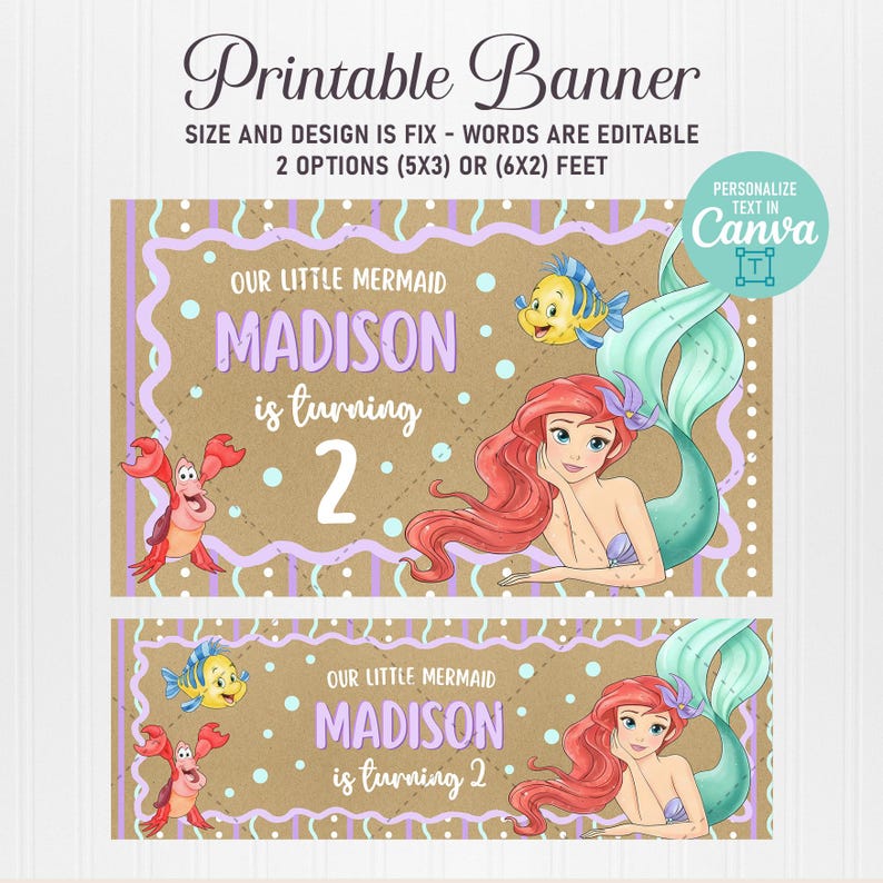 K&ouml;nnte beinhalten: Druckbares Banner mit Meerjungfrau-Motiv. Das Design enth&auml;lt den Text "Our Little Mermaid Madison is turning 2". Das Banner zeigt Illustrationen einer Meerjungfrau, einer Krabbe und eines Fisches. Das Banner ist in zwei Gr&ouml;&szlig;en erh&auml;ltlich: 1,52m x 0,91m oder 1,83m x 0,61m.