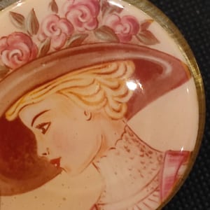 Brooch. Vintage .woman with hat style Léa Stein