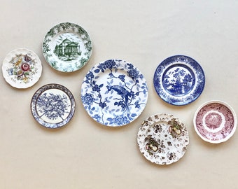 Gallery wall / displaying / cabinet plate / plates. Multicolour transferware plates. Wall decor plates