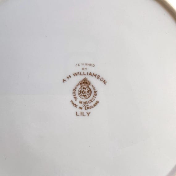 Royal Worcester Botanical Plates, Vintage Floral Accent Plates